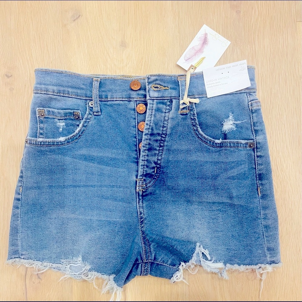 NWT, Jessica Simpson, Lived-In Vintage, Denim Shorts, Size 26